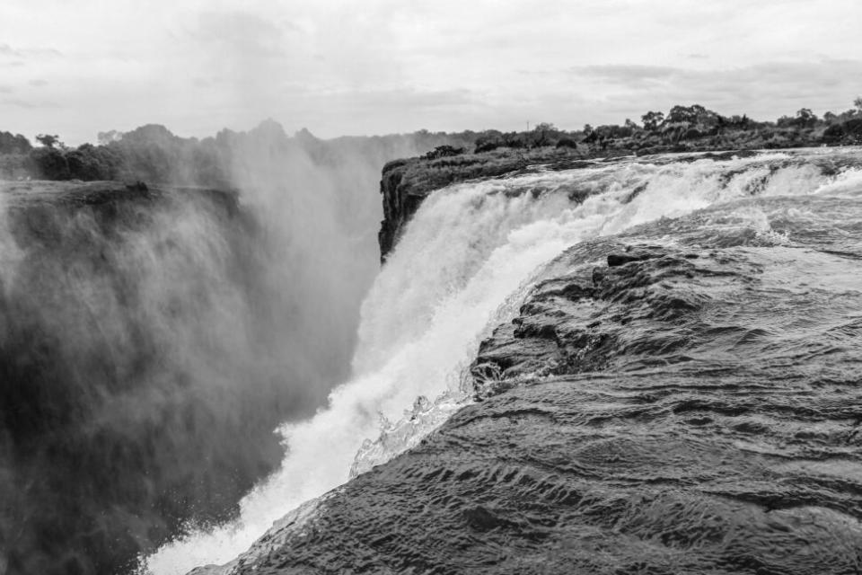 Devil's Pool in Black and White