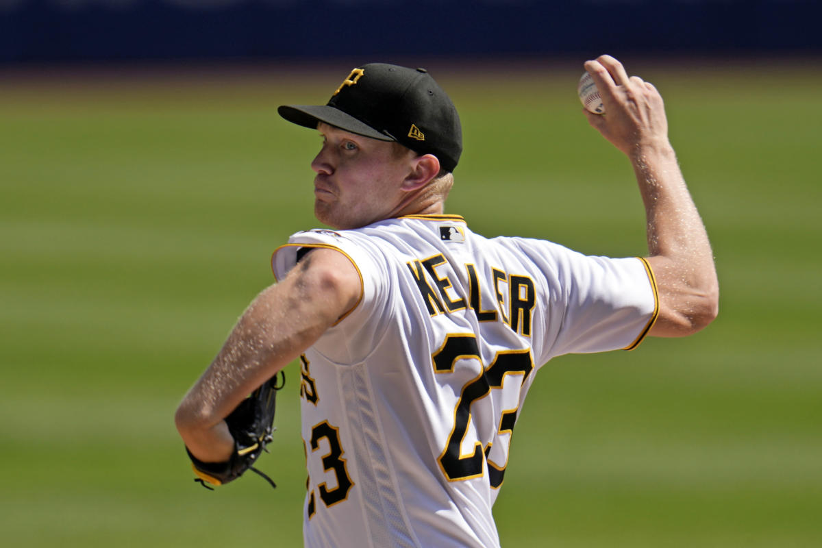 Suwinski gets 3 hits, Pirates blank Diamondbacks