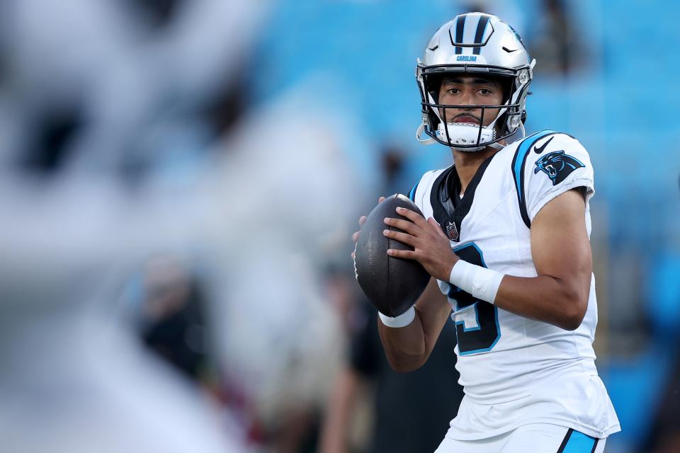 CHARLOTTE, NORTH CAROLINA - SEPTEMBER 18: Bryce Young #9 of the Carolina Panthers warms up prior to the game against the New Orleans Saints at Bank of America Stadium on September 18, 2023 in Charlotte, North Carolina. (Photo by Jared C. Tilton/Getty Images)