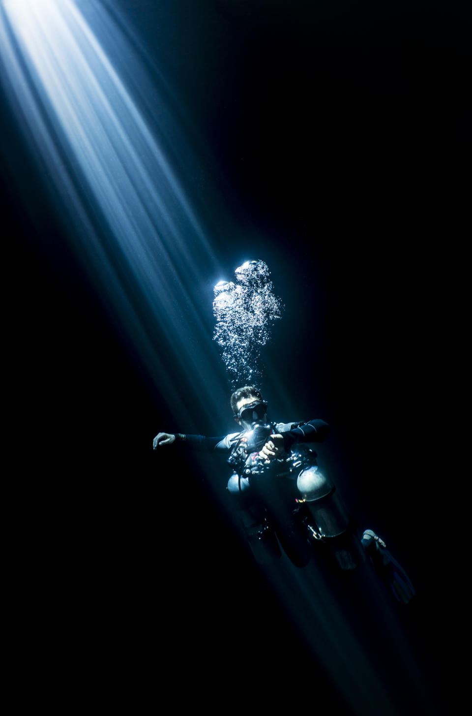 A diver in an underwater cave in the Riviera Maya, Mexico. (Martin Broen/Caters News)