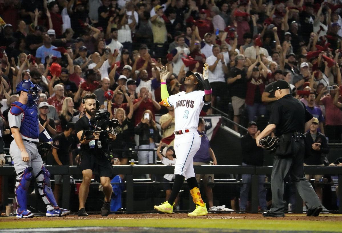 Diamondbacks beat rival Dodgers. It's always sweet to 'beat LA!