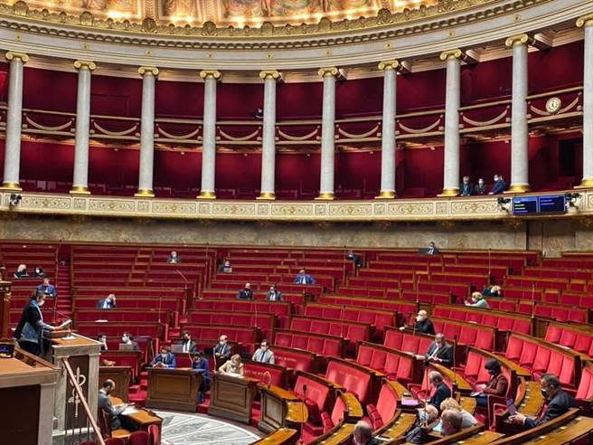 法國國民議會首度通過支持台灣參與國際組織決議。（取自駐法代表吳志中臉書）