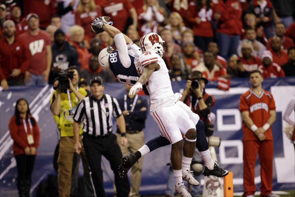 Penn State’s Mike Gesicki had an acrobatic touchdown catch in the Big Ten title game. (AP Photo/AJ Mast)