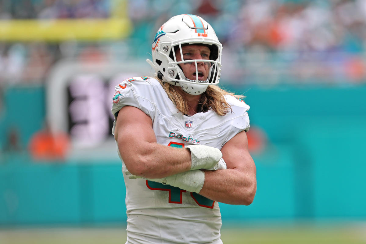 Miami Dolphins chose ex-Hurricanes defensive lineman Jaelan Phillips