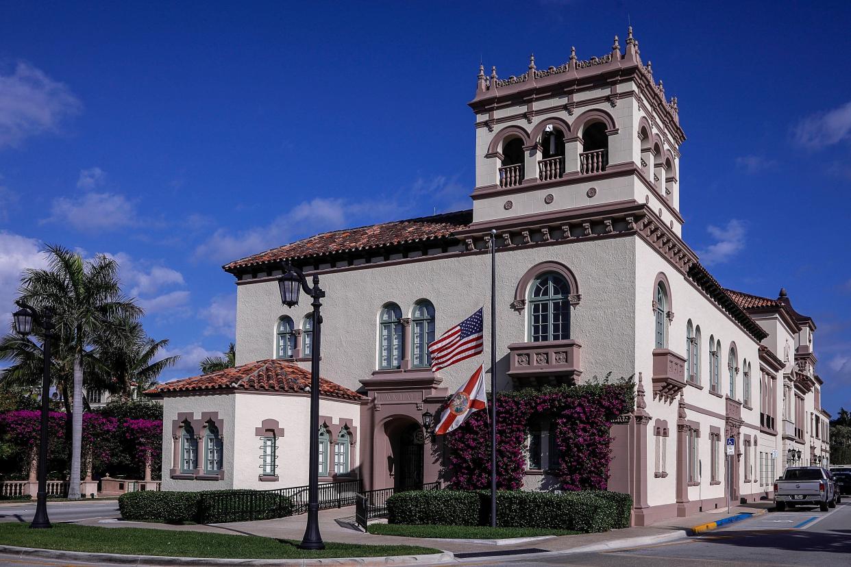 On Tuesday, Palm Beach Town Council passed a resolution committing the town to litigation efforts against Florida SB 744, a recently implemented financial disclosure law aimed at municipal and city elected officials.