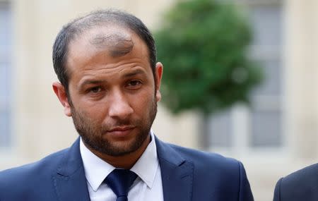 Raed Saleh, President of the Syrian White Helmets, leaves the Elysee Palace after a meeting with French President Francois Hollande in Paris, France, October 19, 2016. REUTERS/Jacky Naegelen