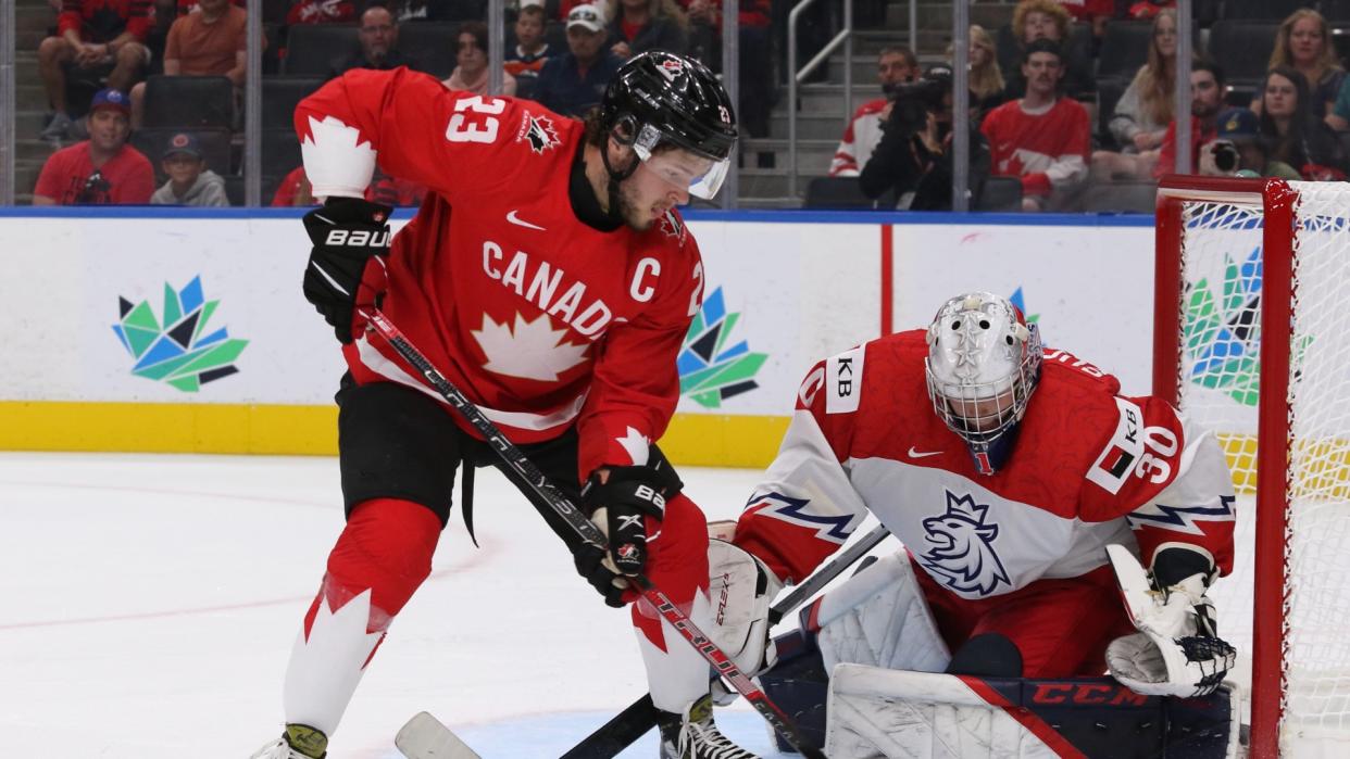 Mason McTavish scored twice and Kent Johnson pulled off the goal of the tournament to complete Canada's 5-1 drubbing of Czechia on Saturday. (Getty Images)