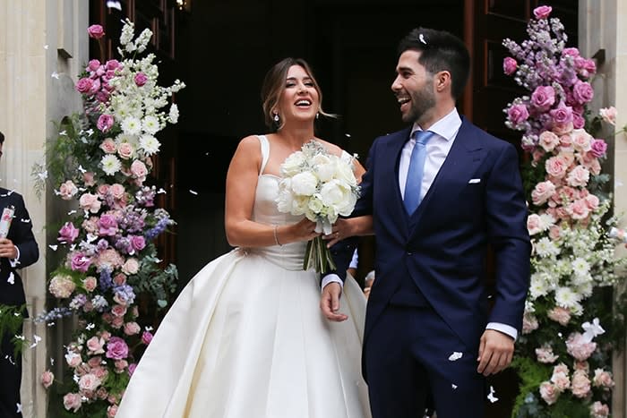 La novia estaba feliz como se puede comprobar en las imágenes