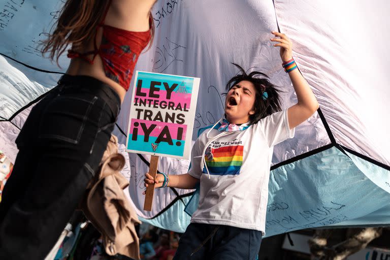 Miles de personas celebraron la 31 Marcha del Orgullo, en Plaza de Mayo
