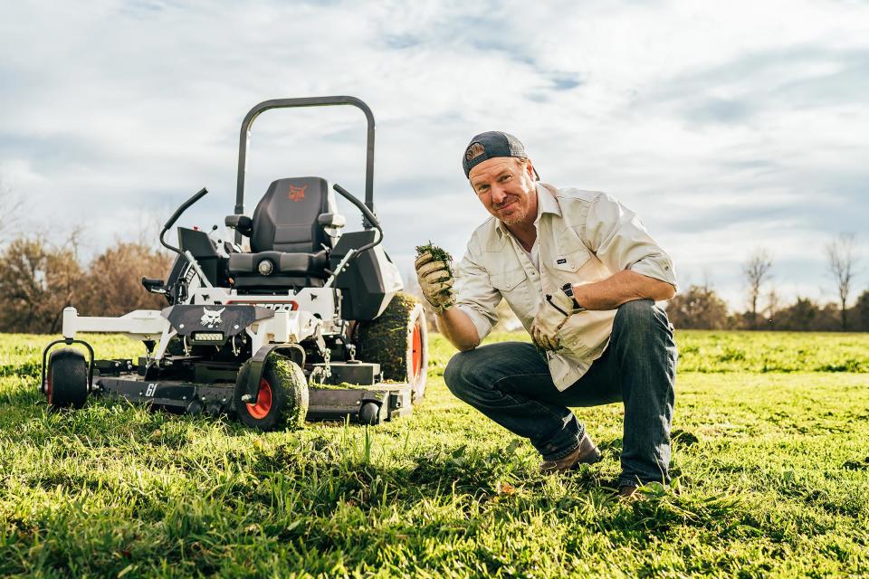 Fixer Upper’s Chip Gaines Recalls How He Became an Entrepreneur and Started His 1st Company