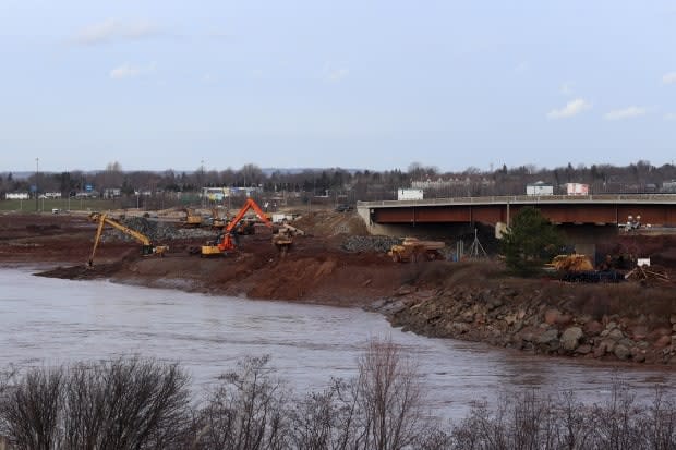 This year the causeway which crosses the Petitcodiac River and links Riverview with Moncton, will be replaced with a new bridge. (Shane Magee/CBC - image credit)