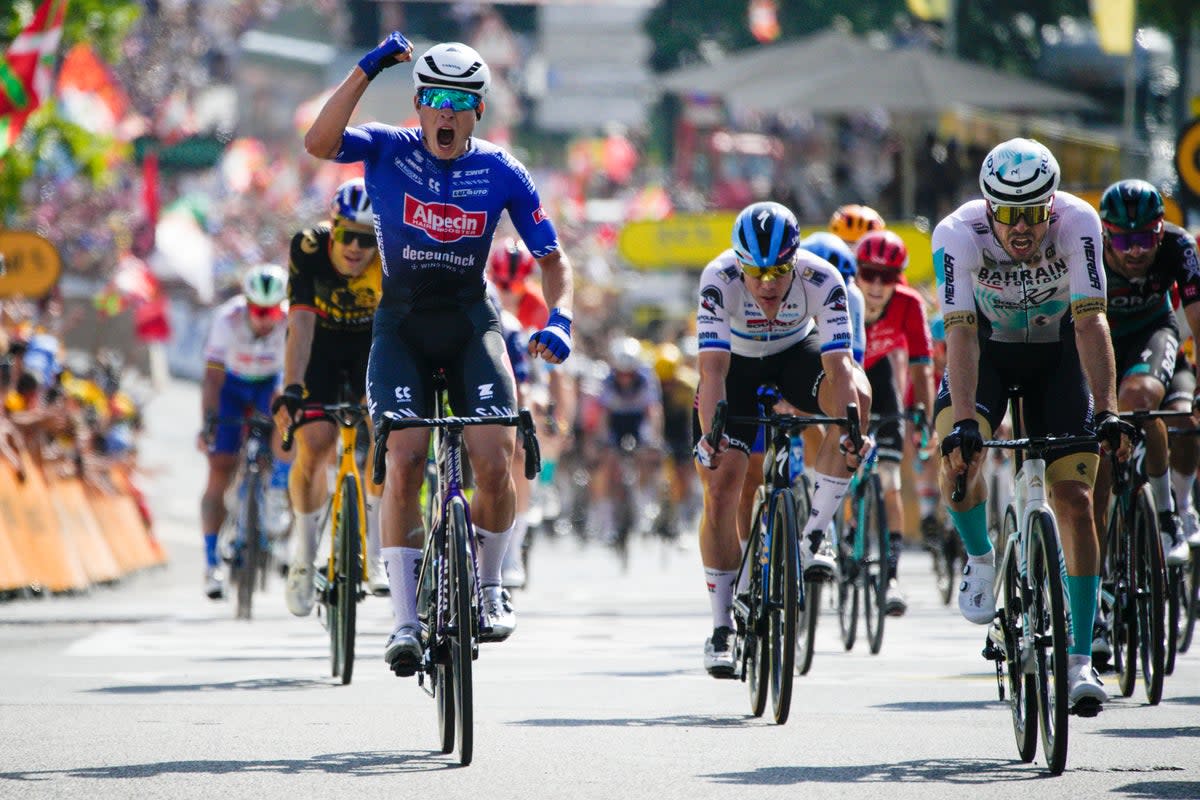 Philipsen celebrates his victory in Bayonne (AP)