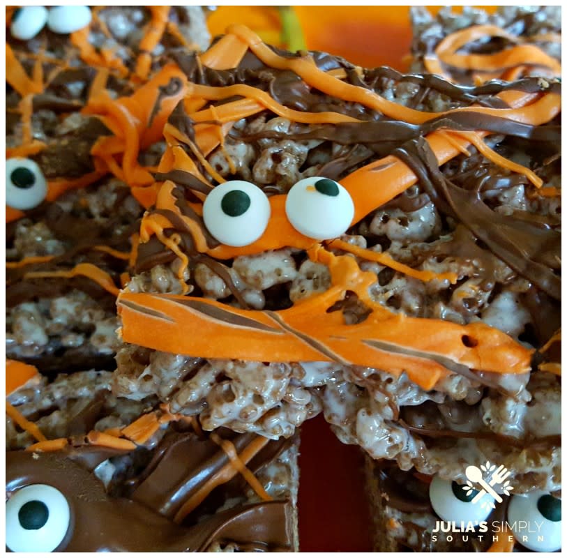 <p>Julia's Simply Southern</p><p>This recipe for intensely chocolatey Rice Krispies Treats is perfect for any Halloween celebration. </p><p><strong>Get the recipe: <a href="https://juliassimplysouthern.com/2018/10/death-by-chocolate-halloween-krispie-treats.html" rel="nofollow noopener" target="_blank" data-ylk="slk:Death by Chocolate Halloween Krispie Treats;elm:context_link;itc:0;sec:content-canvas" class="link ">Death by Chocolate Halloween Krispie Treats</a></strong></p>