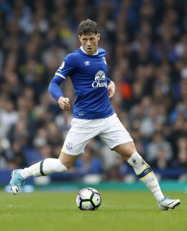 Britain Football Soccer - Everton v Leicester City - Premier League - Goodison Park - 9/4/17 Everton's Ross Barkley in action Action Images via Reuters / Carl Recine Livepic