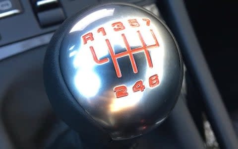 Porsche 911 Carrera T gearknob