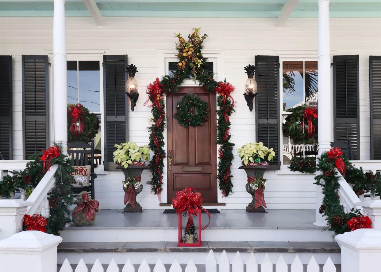 garland front porch