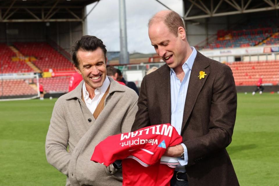 William was gifted a Wrexham jersey by the soccer club’s players. POOL/AFP via Getty Images