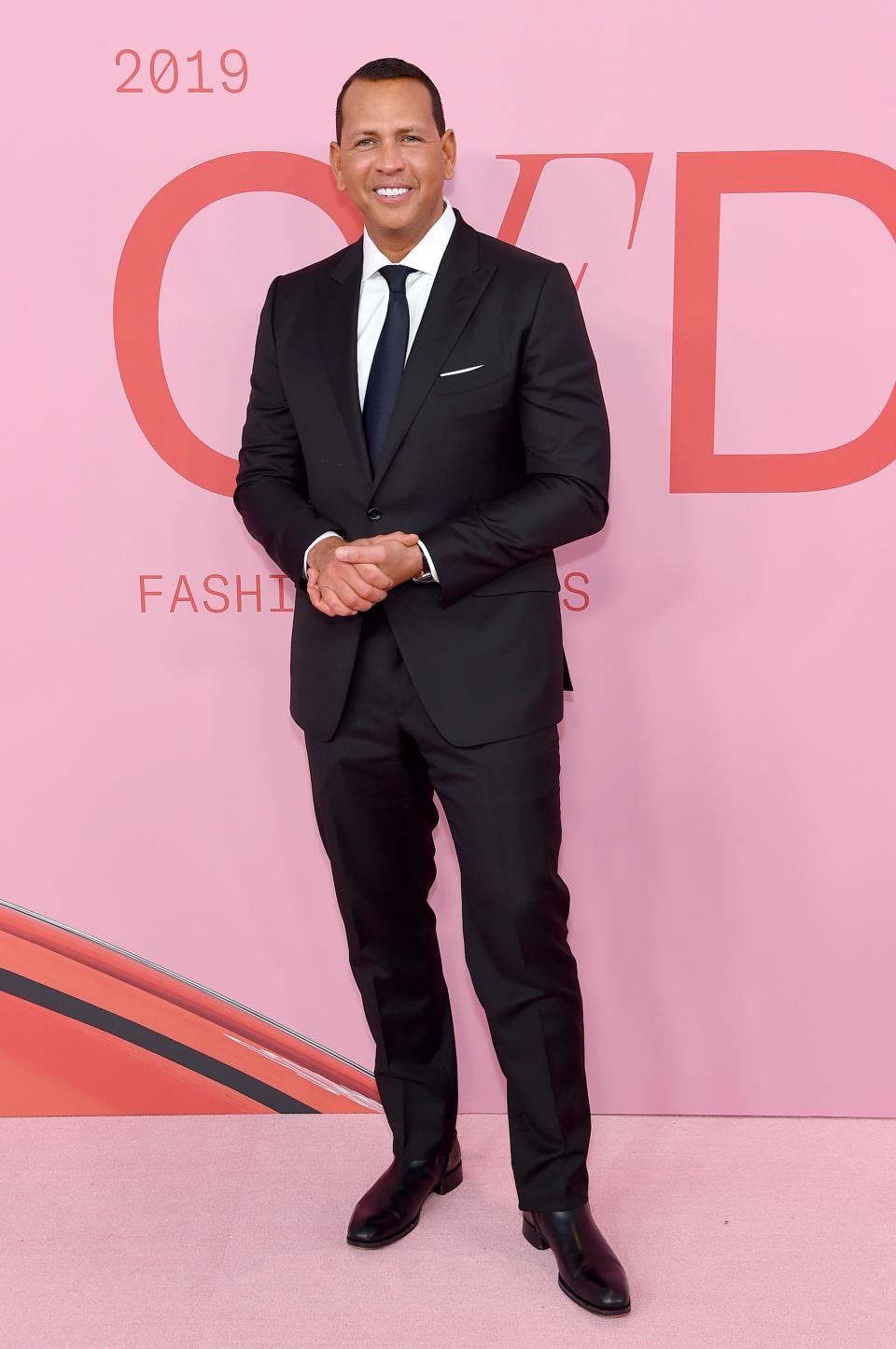 <h1 class="title">Alex Rodriguez in Tom Ford</h1><cite class="credit">Photo: Getty Images</cite>