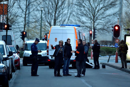 Belgian police sealed off an area of central Brussels while bomb disposal experts checked a car carrying gas bottles following a police spokeswoman's statement to local media, in Brussels, Belgium March 2, 2017. REUTERS/Eric Vidal