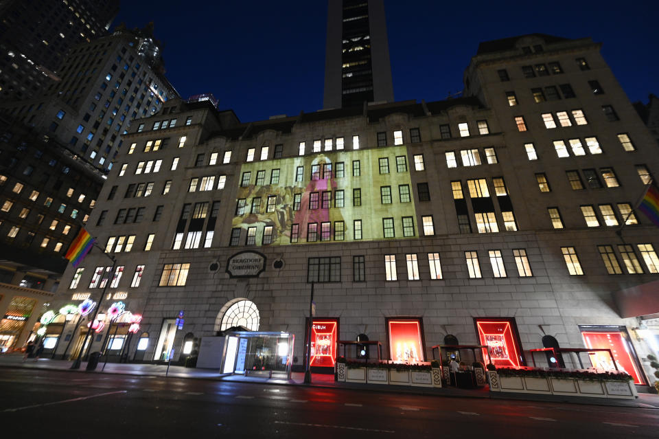 Marc Jacobs fall/winter 2021 fashion show projected on the exterior of Bergdorf Goodman department store on Monday, June 28, 2021, in New York. (Photo by Evan Agostini/Invision/AP)