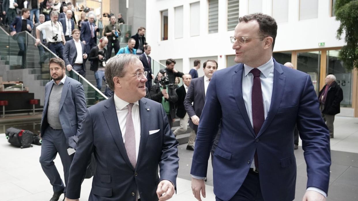 Kandidaten-Duo für die AKK-Nachfolge: Gesundheitsminister Jens Spahn (r.) und NRW-Ministerpräsident Armin Laschet.