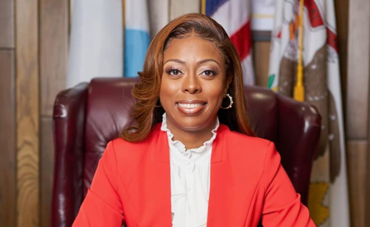 This Illinois Mayor’s Historic Tenure Has Been Compared To Nino Brown And ‘Parks & Recreation’ — Here’s What She Says About It All | Photo: Courtesy Photo