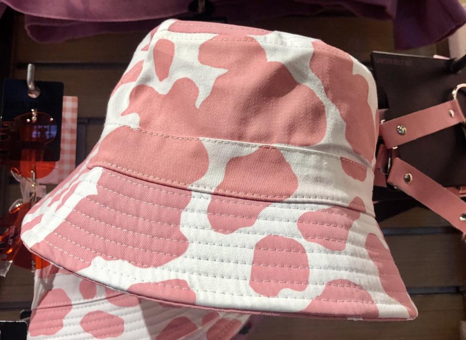 Bucket hat with pink cow print