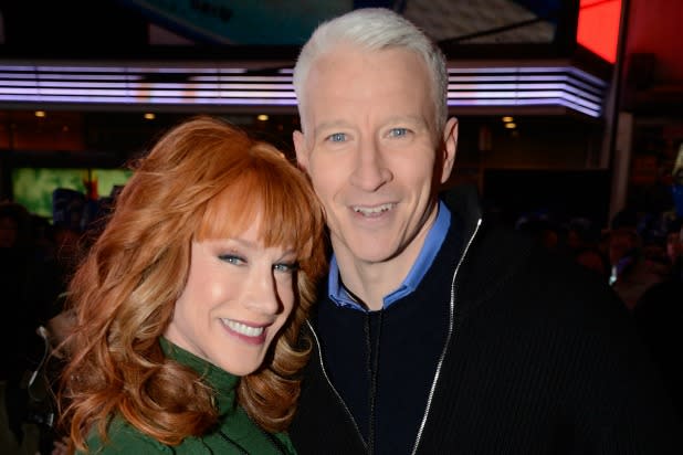 Anderson Cooper Kathy Griffin Reunite For Cnn New Years Coverage 