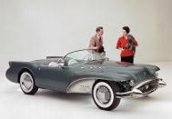 <p>With its ‘<strong>flying-wing</strong>’ front end and <strong>glassfibre </strong>construction the Wildcat II was definitely a car of the future when it appeared in 1953 – the same year as the original <strong>Corvette</strong>. Focus on the centre section of this concept and you can see how similar it is to the earliest ‘Vettes.</p>