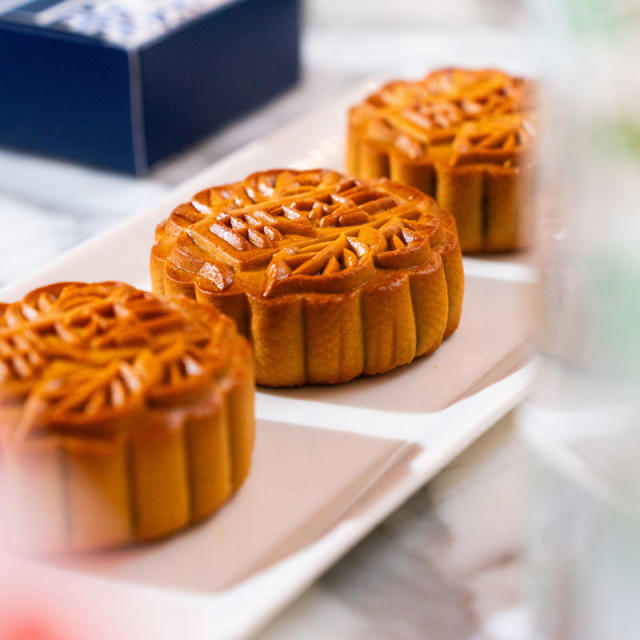 Best Mooncakes For Mid-Autumn Festival