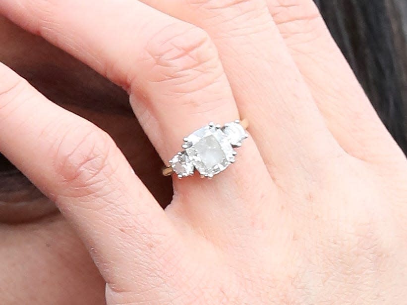 meghan markle engagement ring