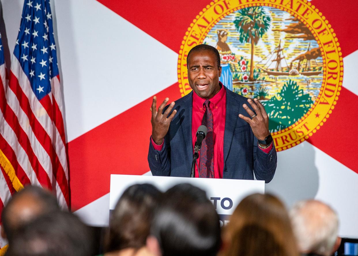 Florida Surgeon General Dr. Joseph Ladapo criticizes COVID-19 lockdown orders during a visit with Gov. Ron DeSantis to Winter Haven on March 16.