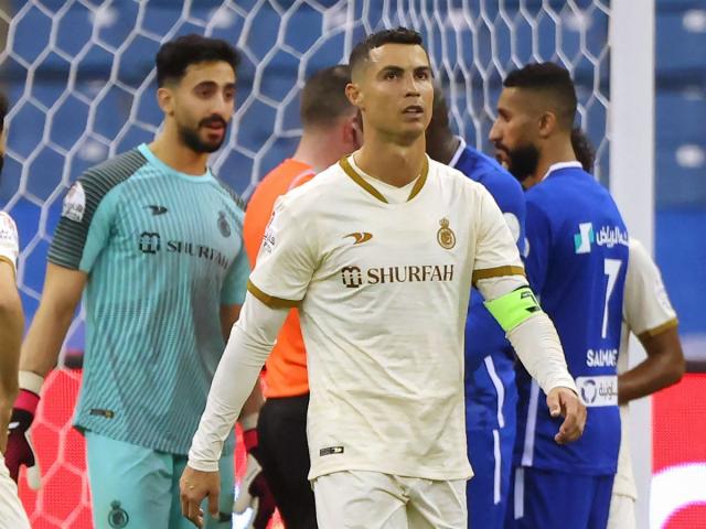 Cristiano Ronaldo smashes home 30-yard screamer with left foot in Saudi  thriller - Daily Star