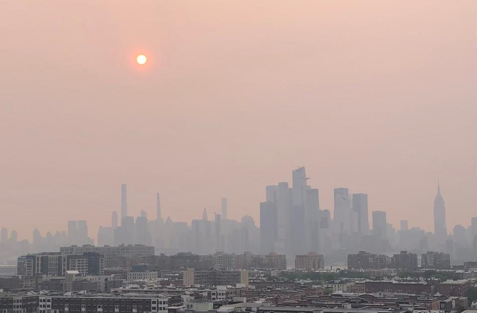 Hazy sunrise over Hudson County and New York City on June 6, 2023 due to more Canadian wildfires.