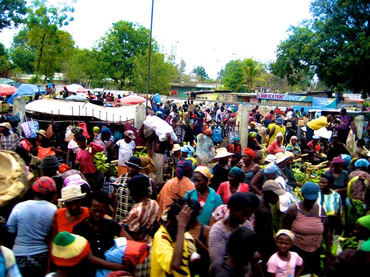 <span class="caption">A bustling Haitian market.</span> <span class="attribution"><span class="source">© Fiona de Hoog</span>, <span class="license">Author provided</span></span>