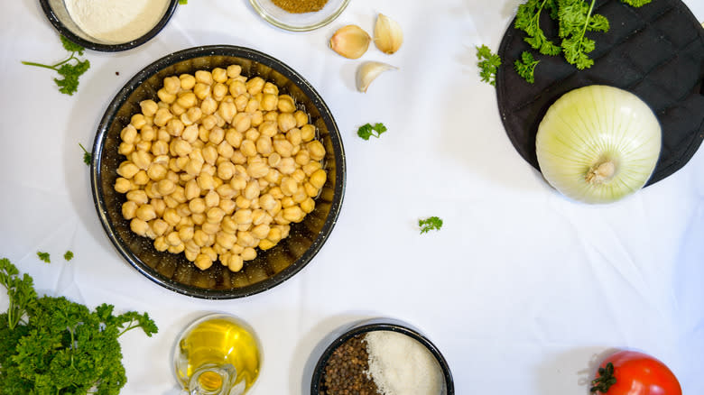 falafel ingredients