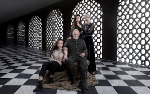 Anthony Hopkins as Lear with Florence Pugh (Cordelia), Emma Thompson (Goneril) and Emily Watson (Regan) - Credit: Ed Miller