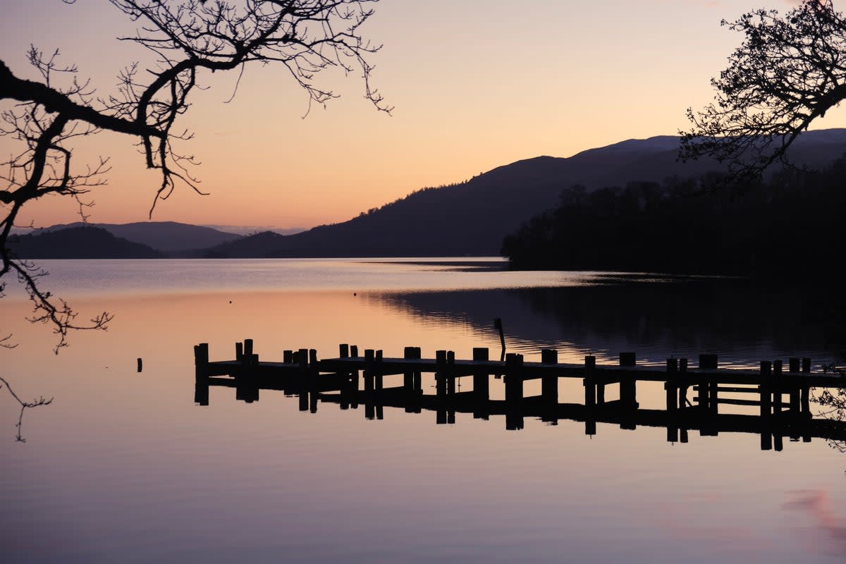 Lochs fall still and quiet in the depths of winter (Alastair Gill)