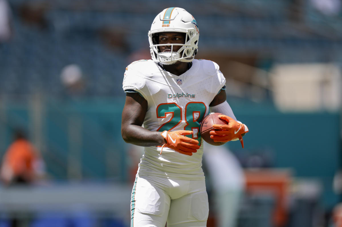 Dolphins’ De’Von Achane active for ‘Thursday Night Football’ vs. the Bills