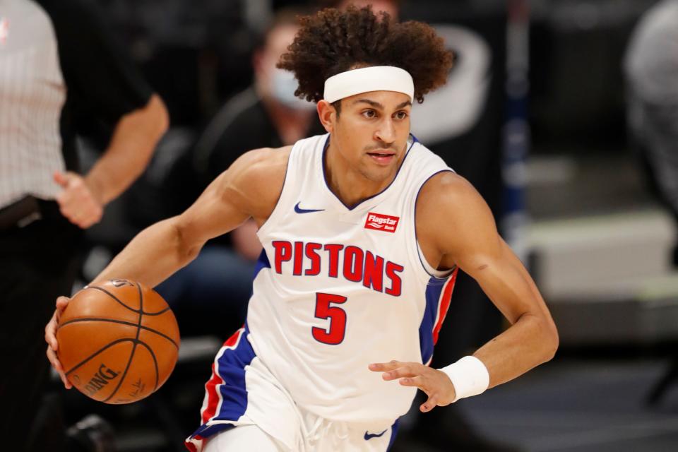 Detroit Pistons guard Frank Jackson dribbles during the first quarter against the Memphis Grizzlies at Little Caesars Arena, May 6, 2021.