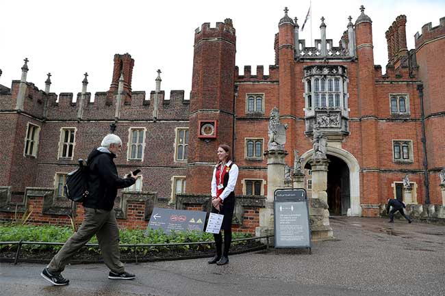 hampton-court-palace