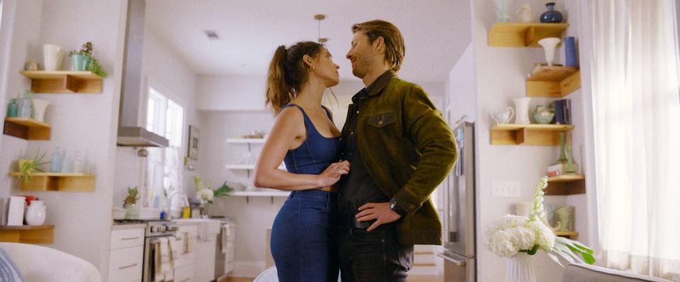 adria arjona and glen powell in netflix movie hit man