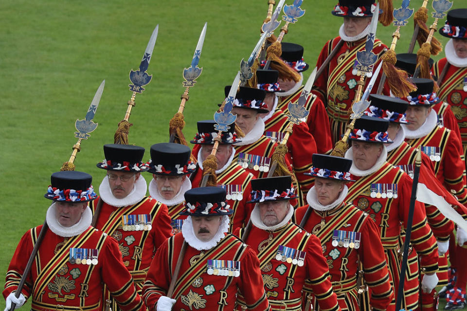 Auf ein Tässchen royalen Tee: Die Gartenparty der britischen Queen