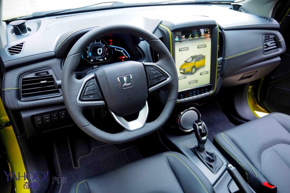 比想像給得多更多！Luxgen U5 SUV預售價66萬9起！
