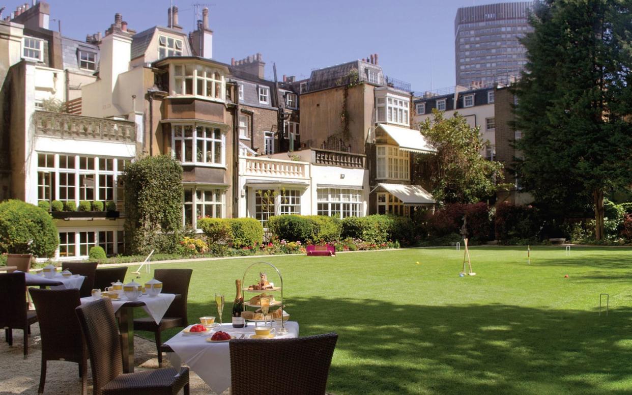 The Goring has a huge private garden, surrounded by flower borders and shrubbery, with a central lawn on which croquet is played in the summer months