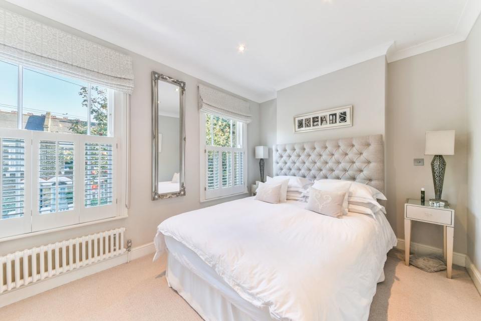 house for sale in battersea