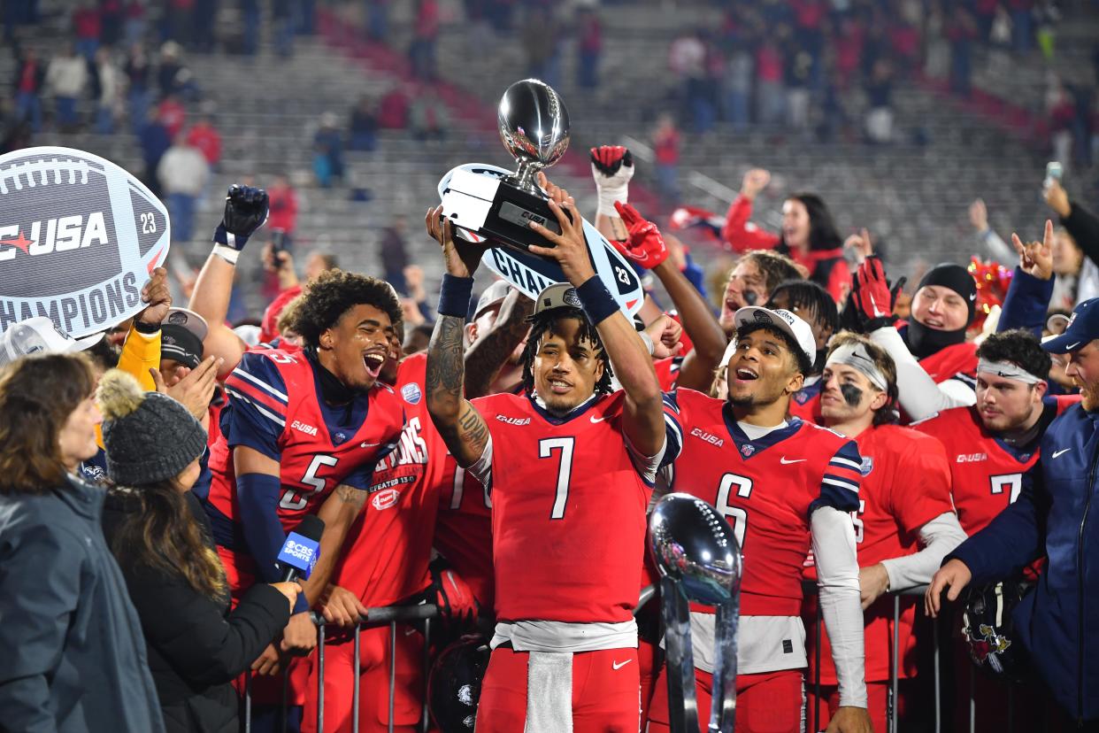 Who are the Liberty Flames? What to know about Oregon football’s Fiesta