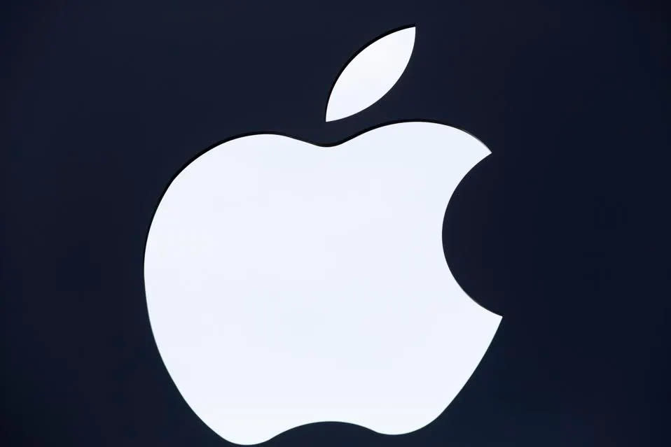 Apple, Inteligencia artificial, Empresas