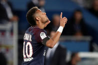 <p>31e – Neymar profite d’une frappe de Rabiot repoussée par Lafont pour marquer d’une frappe à bout portant. Son tout premier au Parc des Princes. (Photo Reuters) </p>