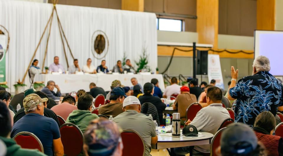 Organizers say close to 500 land users from the inland communities attended a meeting on development in Mistissini. Another meeting will be organized for tallymen from the coastal Cree communities.